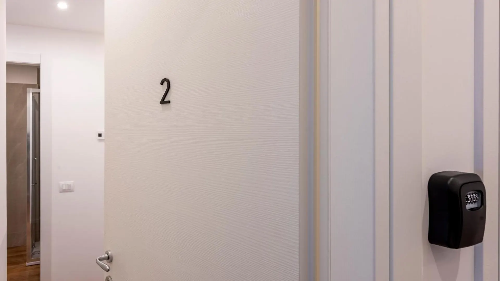 Bnbutler - Inbrera Suites - Giulianova, 1 Mailand 0*,