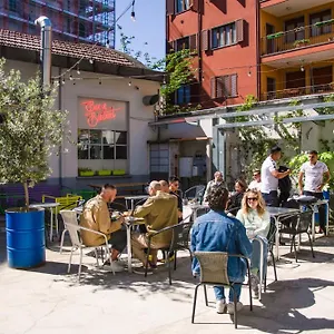  Hostal Bovisa Urban Garden