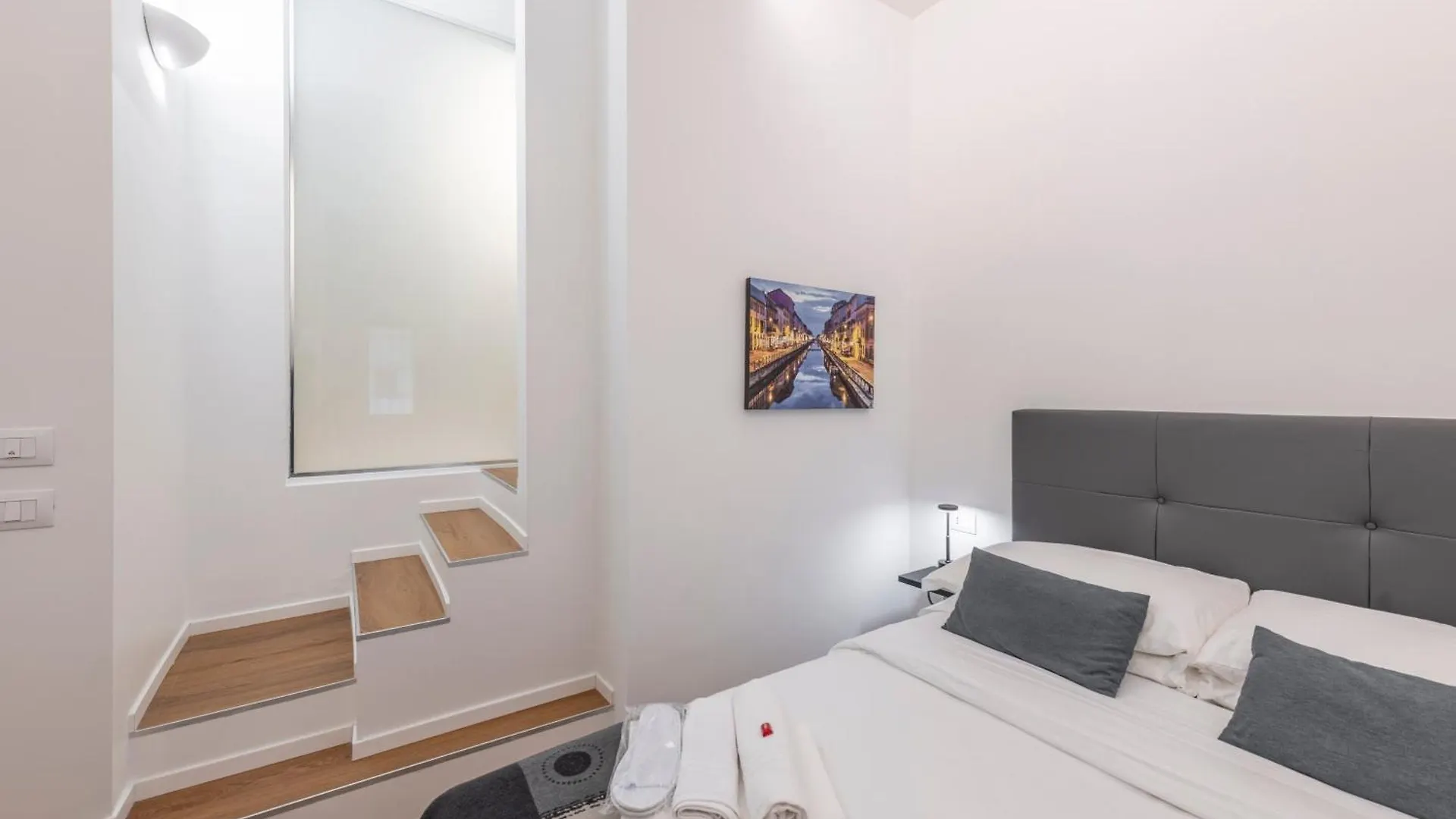 Guest house Bnbutler - Inbrera Suites - Giulianova, 1 Milan