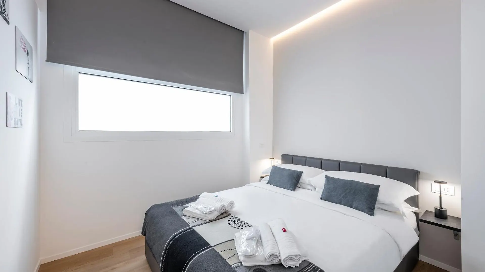 Guest house Bnbutler - Inbrera Suites - Giulianova, 1 Milan